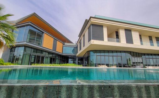 Villa in Dubai, Dubai, United Arab Emirates 1