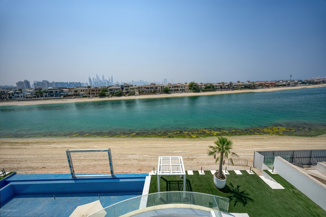 Villa in Palm Jumeirah, Dubai, United Arab Emirates 3 - 15012265