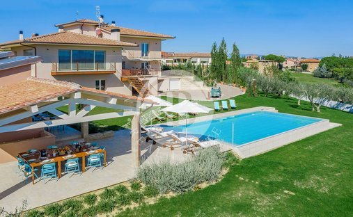 Villa en Foiano della Chiana, Toscana, Italia 1