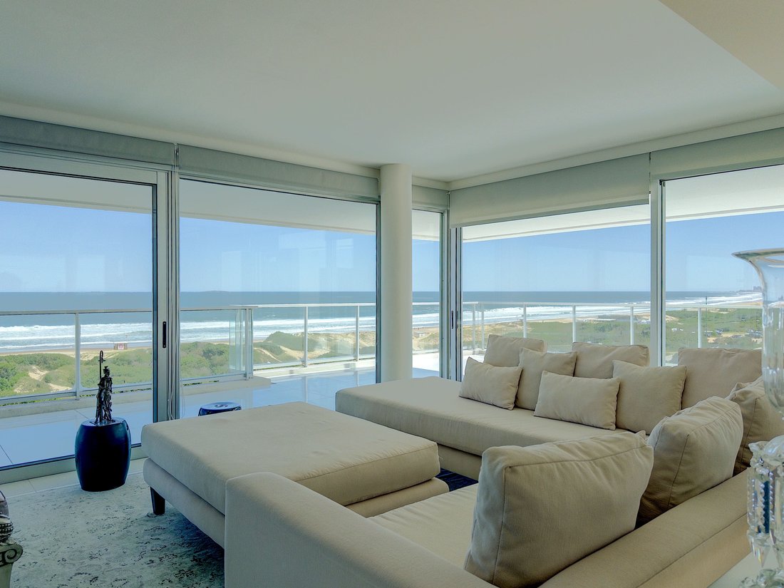 Apartment in Playa Brava, Maldonado Department, Uruguay 2 - 15019064