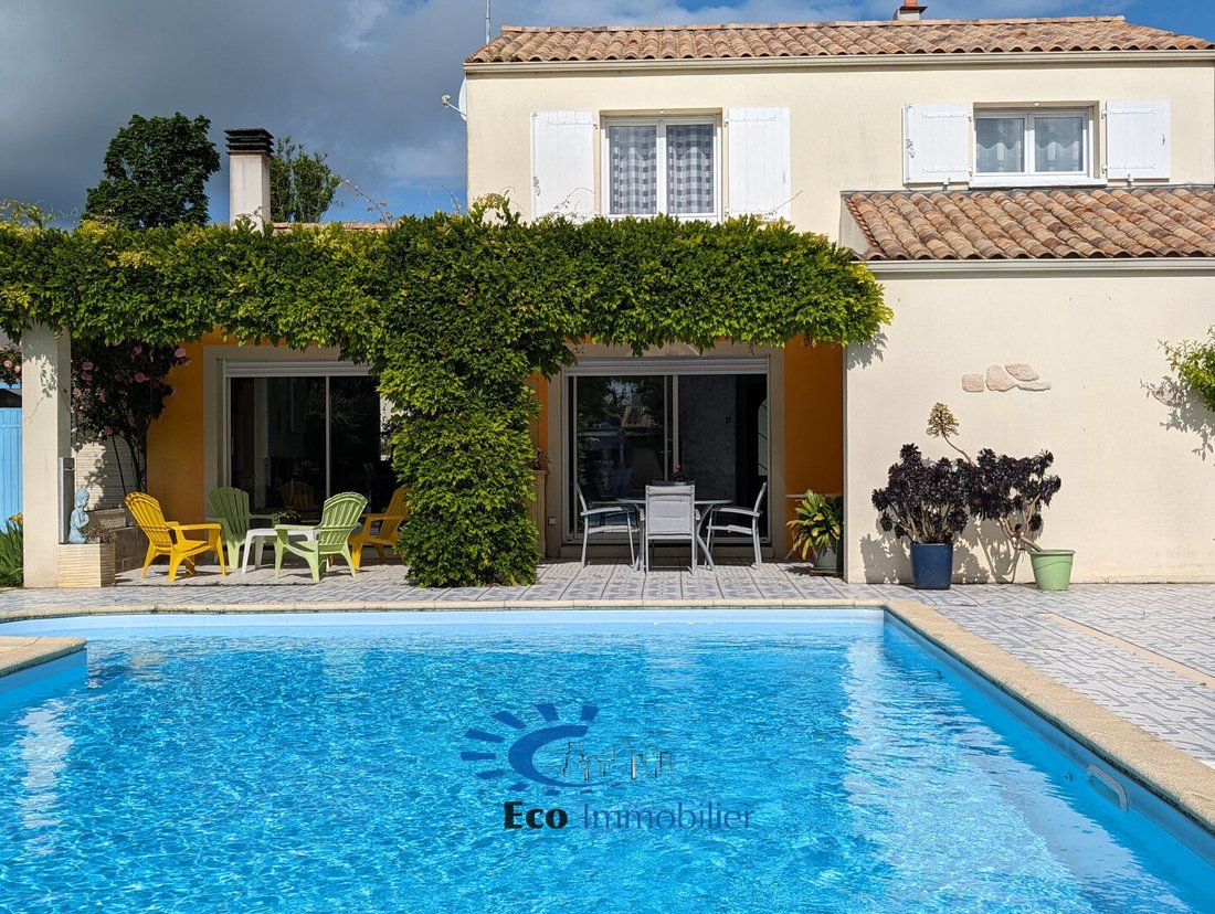 House in Bourg, Lagord, France 1 - 14291567