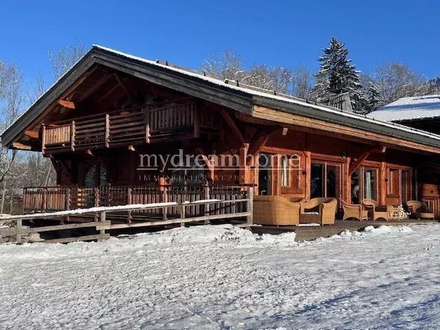 Chalet in Megève, Auvergne-Rhône-Alpes, France 1 - 15014255