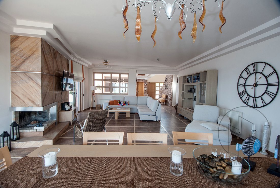 Villa in Community of Kritsa, Agios Nikolaos Municipal Unit, Greece 3 - 12994951