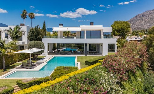 Villa in Marbella, Andalusia, Spain 1