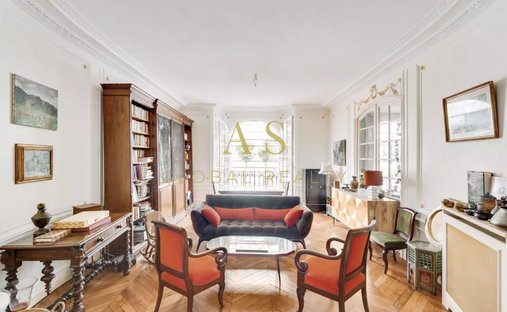 Apartment in Saint Placide, Paris 6e Arrondissement, Paris 1