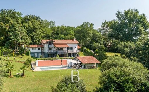 Haus in Arbonne, Neu-Aquitanien, Frankreich 1