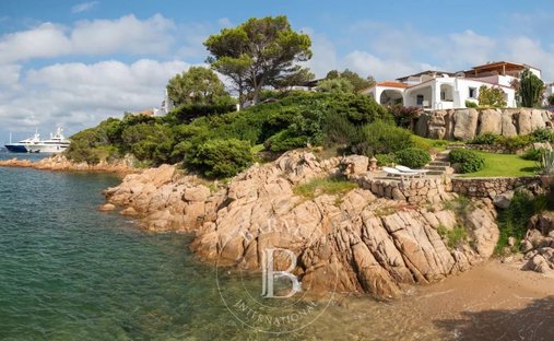 Villa en Porto Cervo, Cerdeña, Italia 1