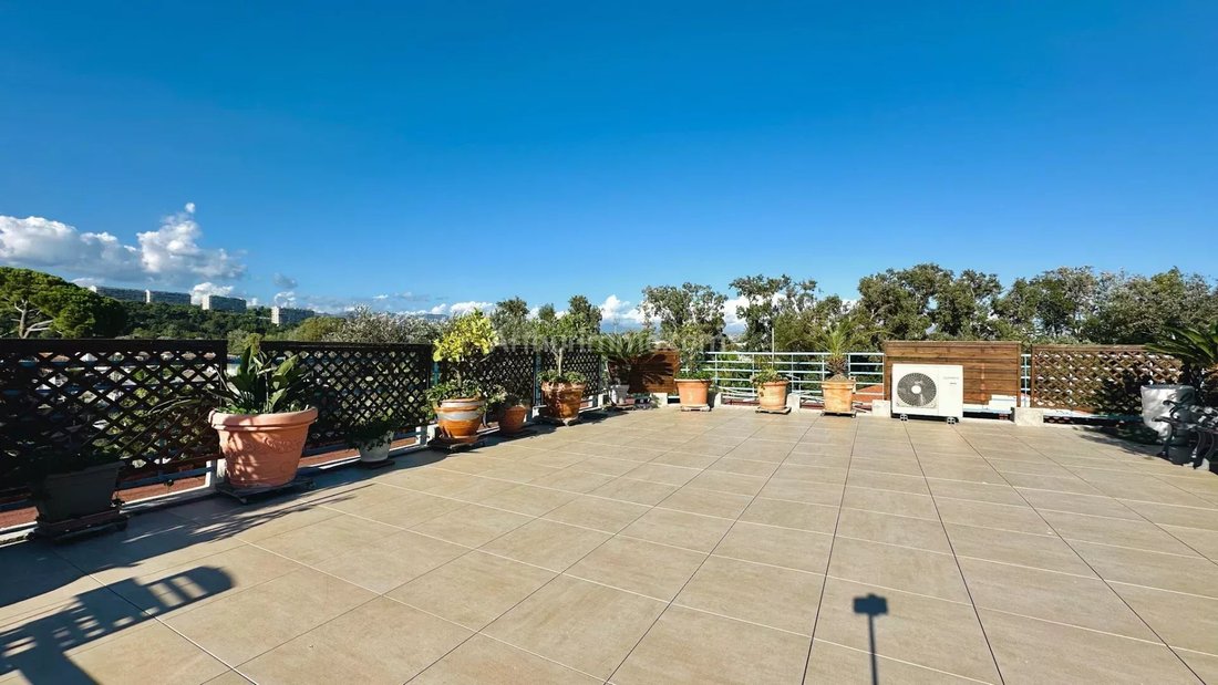 Appartement à Côte d'Azur, Provence-Alpes-Côte d'Azur, France 3 - 14830293