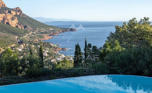 Villa in Le Dramont-Agay-Anthéor-Le Trayas, Saint-Raphaël, Frankreich 1