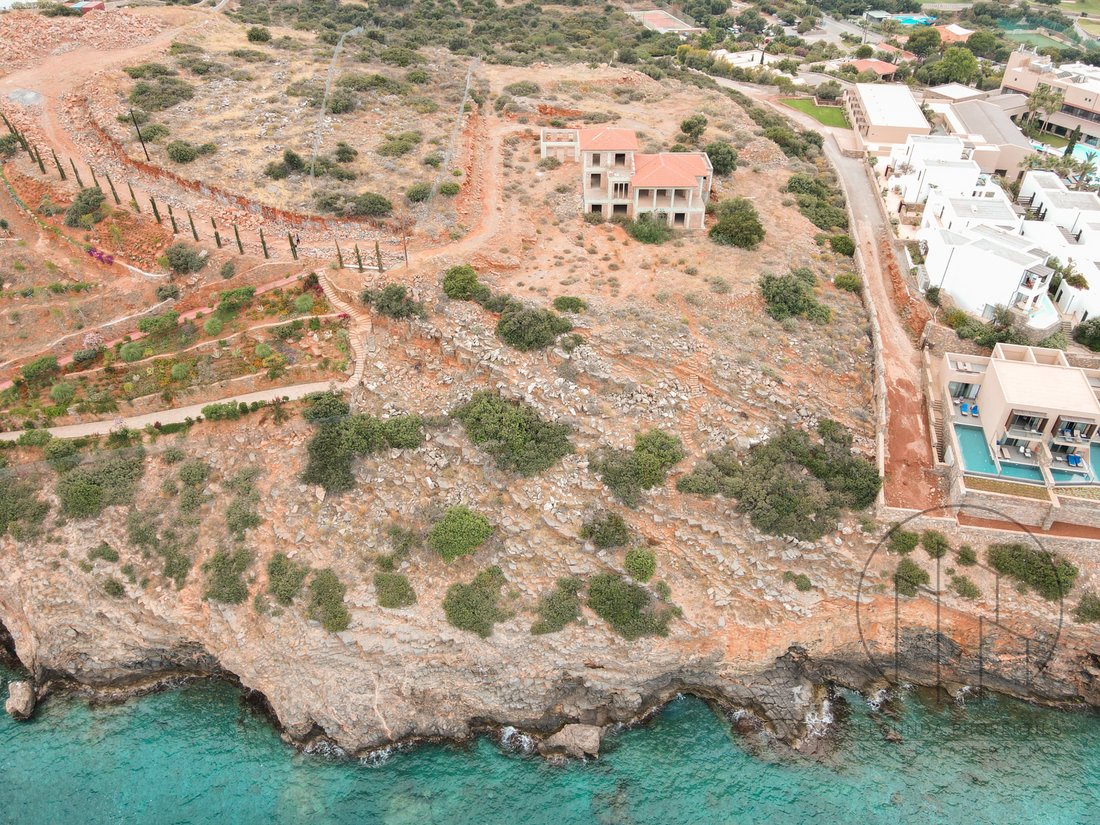 Villa in Community of Elounta, Agios Nikolaos Municipal Unit, Greece 1 - 12916748