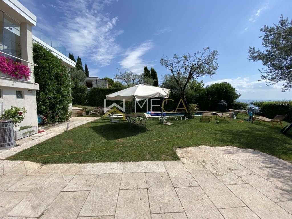 Villa in San Felice del Benaco, Lombardy, Italy 4 - 15019850