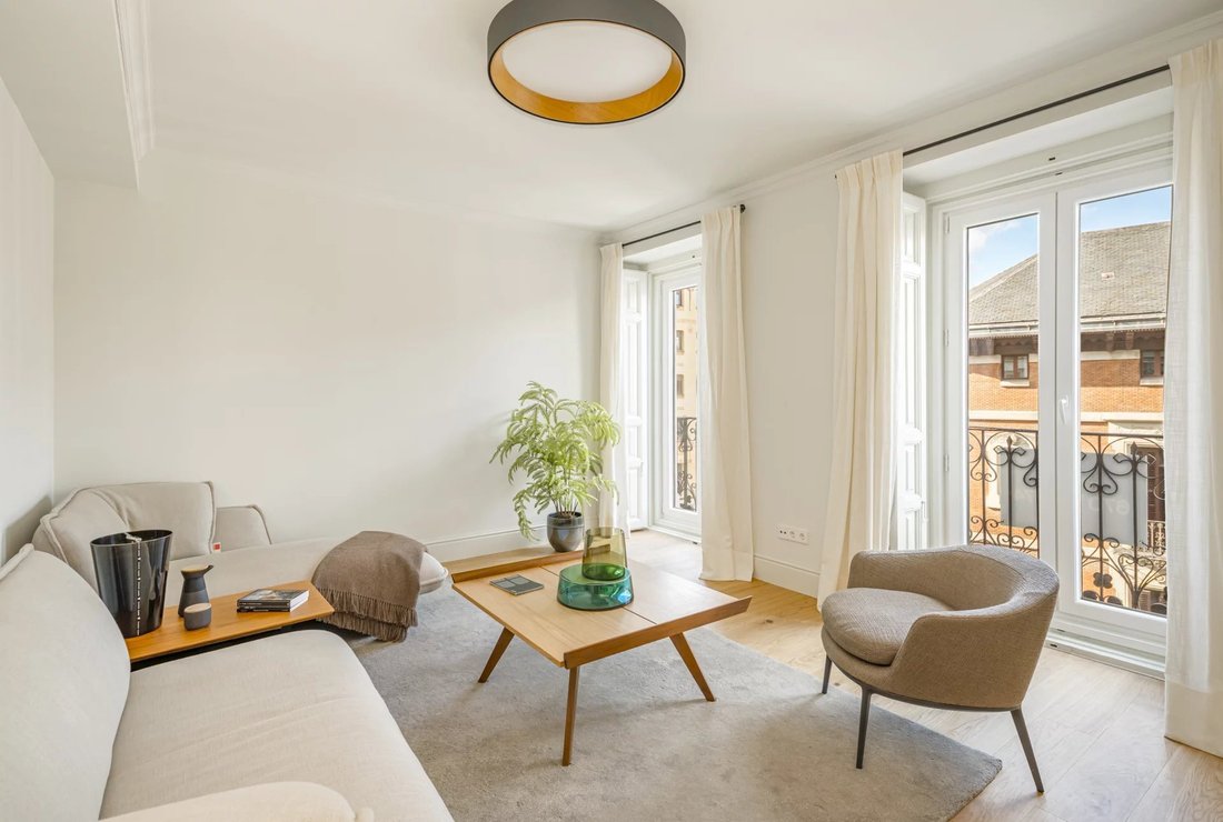 Apartment in Centro, Community of Madrid, Spain 1 - 15016420