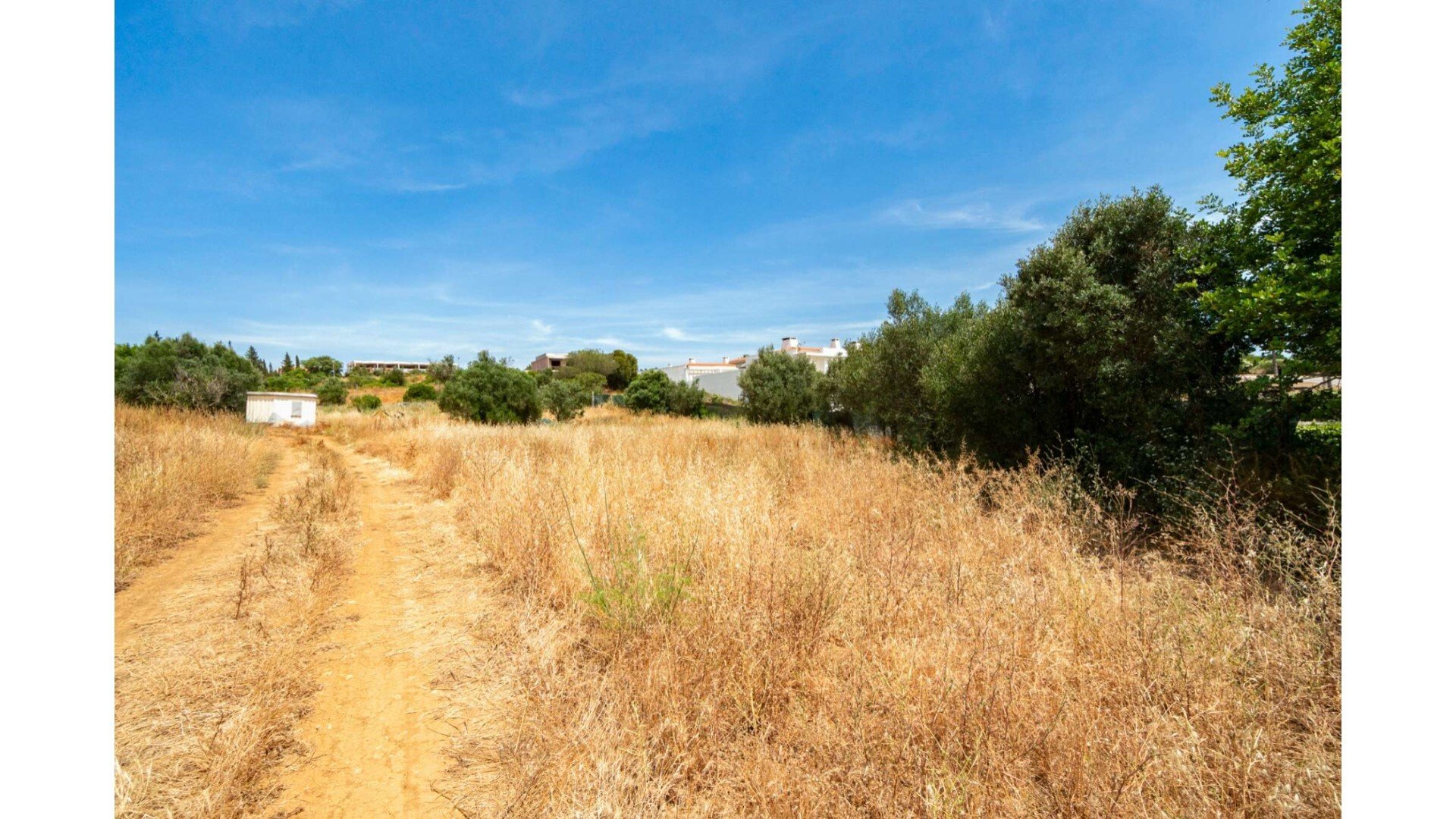 Land for sale in Portimão, Portugal — €2,500,000