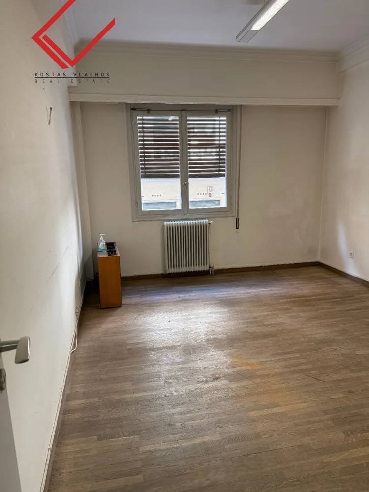 Apartment in Sunoikia Kolonakiou, 1st District of Athens, Athens 1 - 15013333