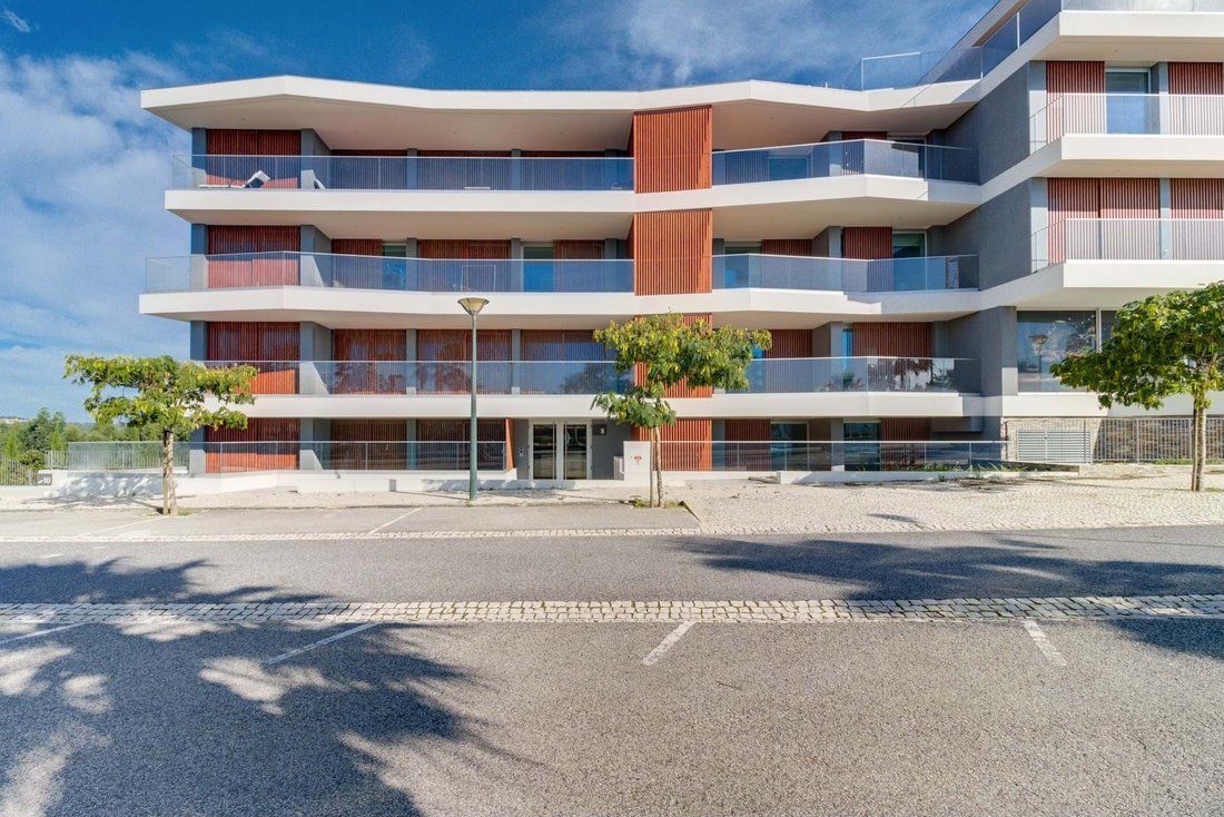 Apartment in Belas, Lisbon, Portugal 1 - 15020888