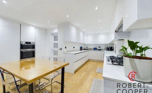 House in Eastcote, Hillingdon, England 1