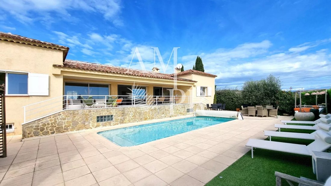 Villa in Cannes, Provence-Alpes-Côte d'Azur, France 5 - 10877345