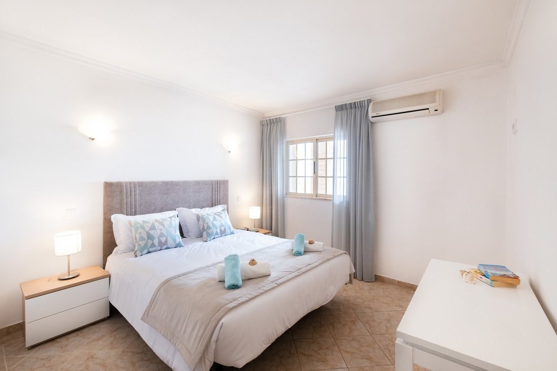 Villa in Praia dos Pescadores, Olhos de Agua, Portugal 4 - 15015959