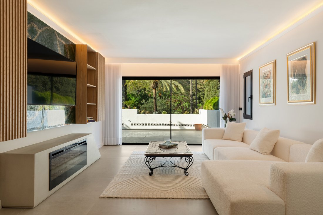 Apartment in Marbella, Andalusia, Spain 3 - 15012707