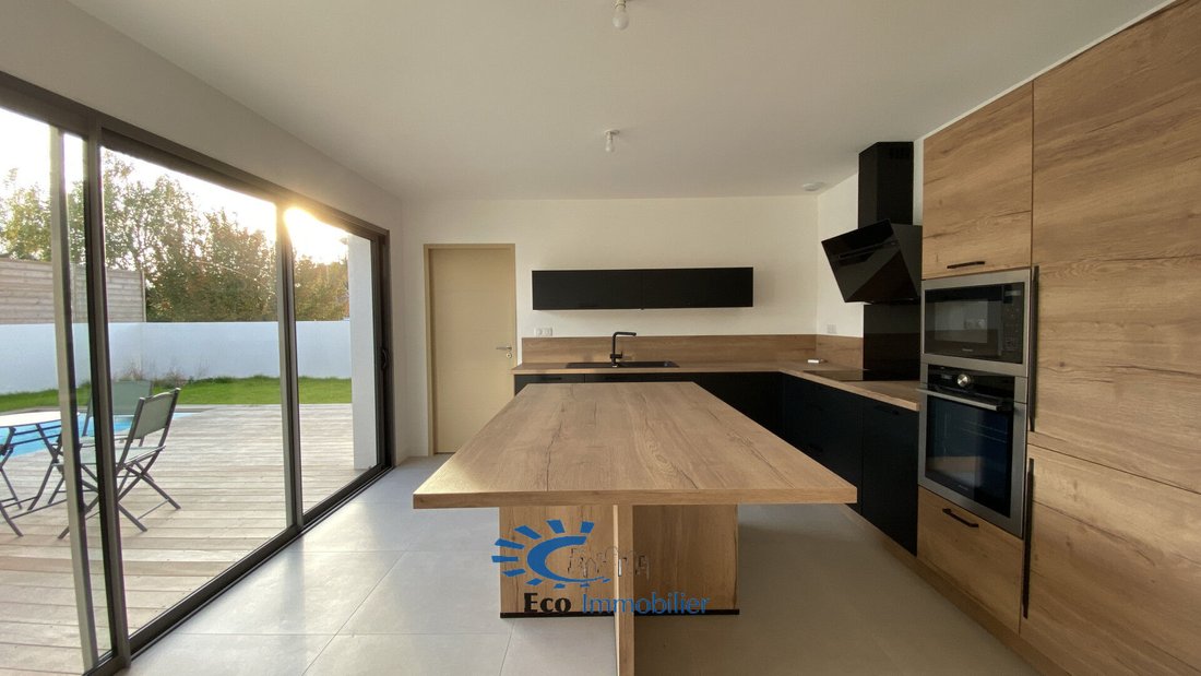 House in Angoulins, Nouvelle-Aquitaine, France 2 - 14978045