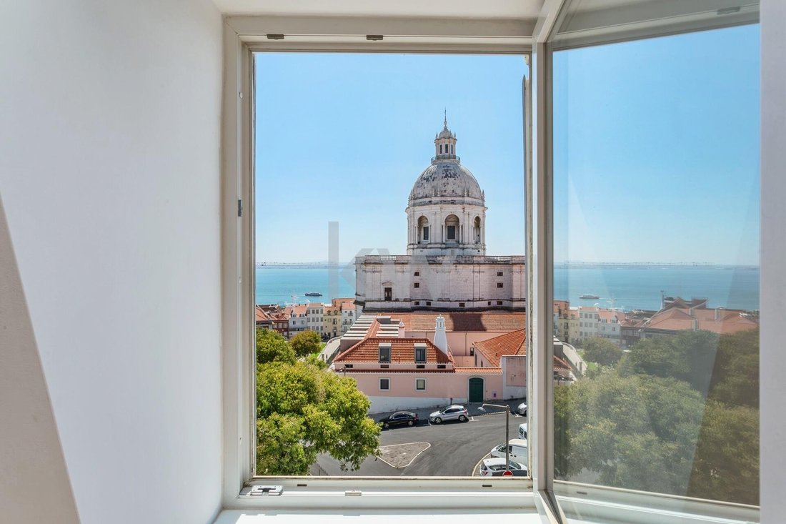 Apartment in Sao Vicente, Lisbon, Portugal 2 - 15016310