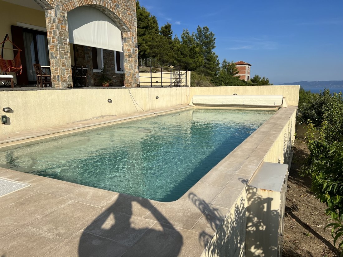 Villa in Istiaia-Aidipsos, Thessaly and Central Greece, Greece 2 - 15014679