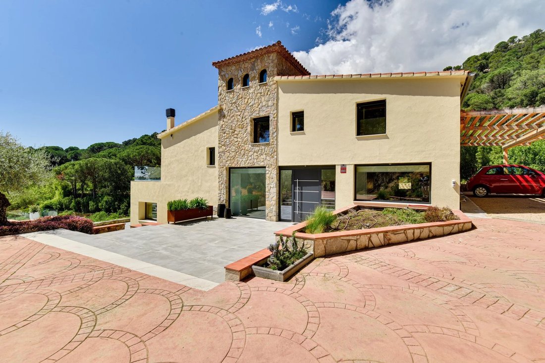 Villa in Sant Feliu de Guixols, Catalonia, Spain 4 - 14809707