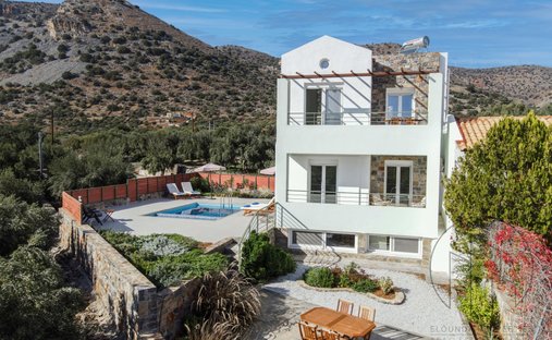Villa à Community of Elounta, Agios Nikolaos Municipal Unit, Grèce 1