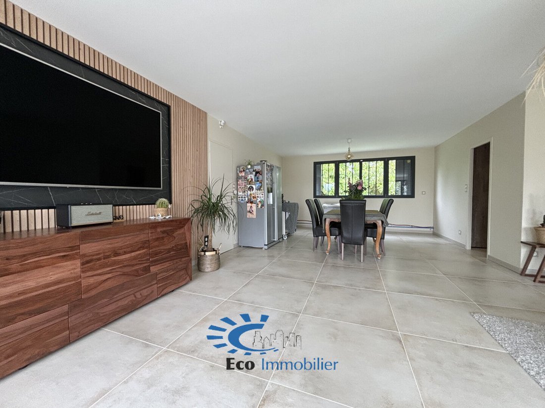 House in Sainte-Soulle, Nouvelle-Aquitaine, France 4 - 14216657