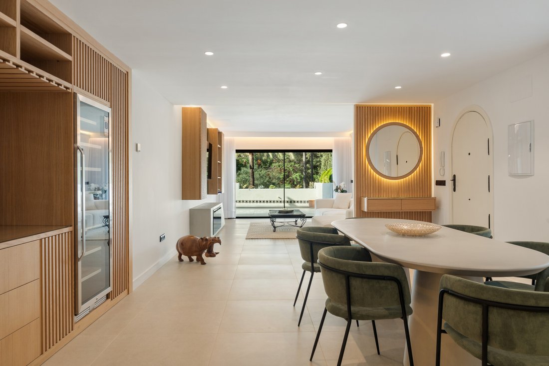 Apartment in Marbella, Andalusia, Spain 2 - 15012707