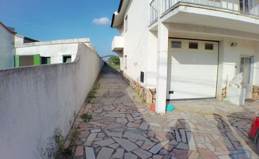 Townhouse in Atouguia da Baleia, Leiria District, Portugal 1