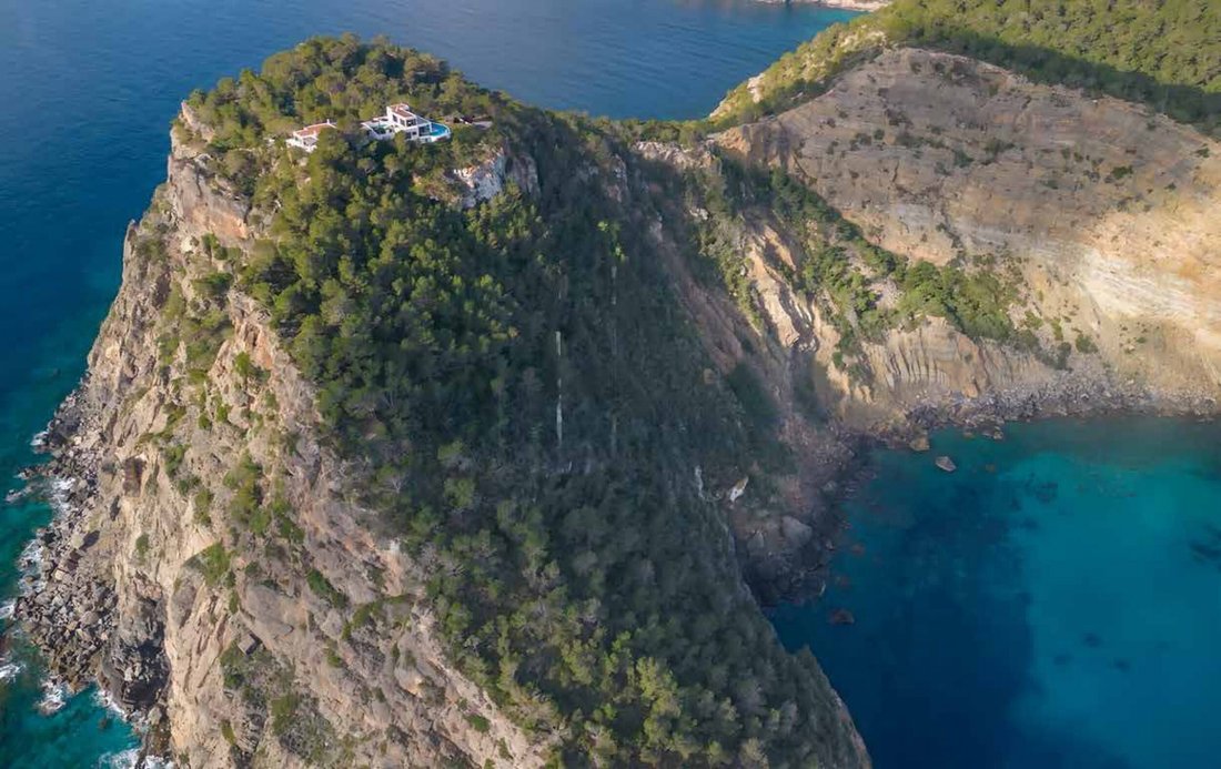 Villa in Sant Vicent de Sa Cala, Sant Joan de Labritja, Balearic Islands 3 - 15013497