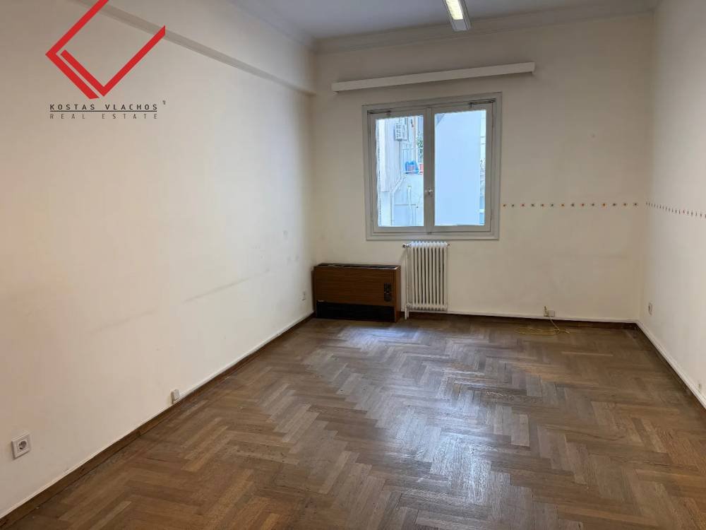 Apartment in Sunoikia Kolonakiou, 1st District of Athens, Athens 4 - 15013333