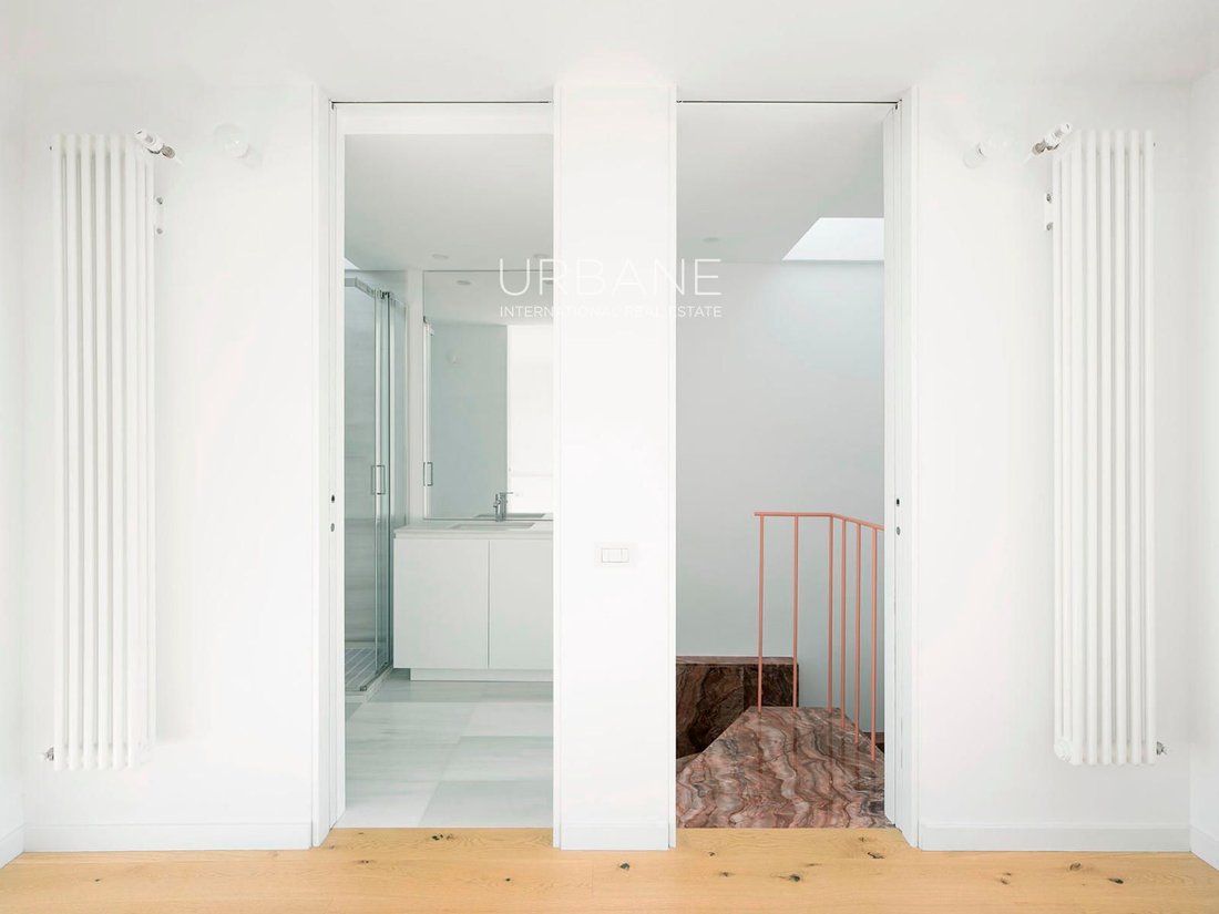 Penthouse in Eixample, Barcelona, Spain 5 - 15013381