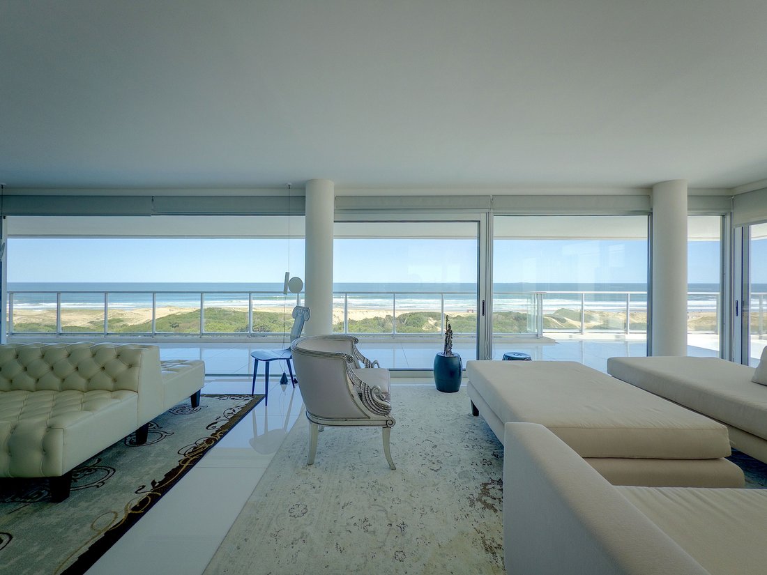 Apartment in Playa Brava, Maldonado Department, Uruguay 3 - 15019064