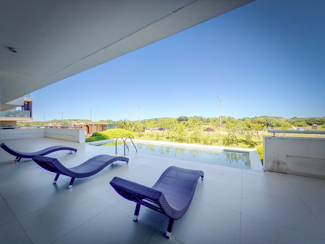 Apartment in Playa Brava, Maldonado Department, Uruguay 1 - 15019058