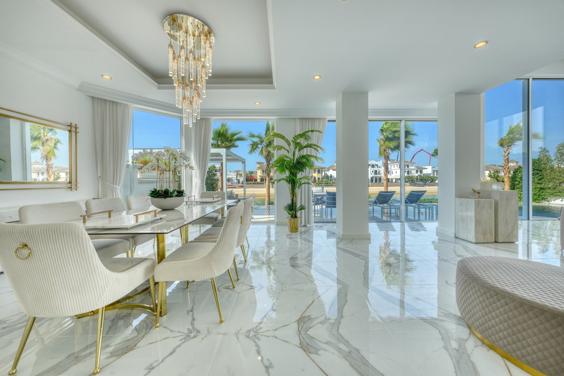 Villa in Palm Jumeirah, Dubai, United Arab Emirates 4 - 15012273