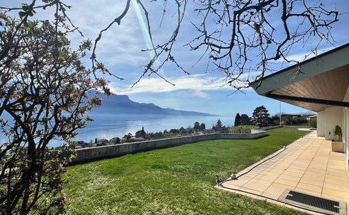 House in Corseaux, Vaud, Switzerland 1