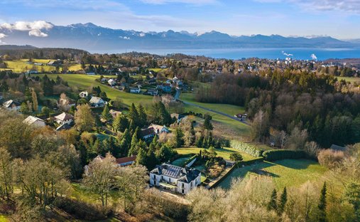 House in Épalinges, Vaud, Switzerland 1