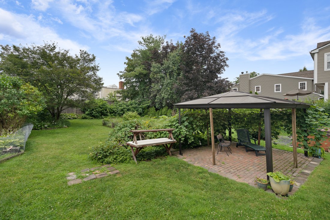 House in Upper Brookville, New York, United States 3 - 15025472