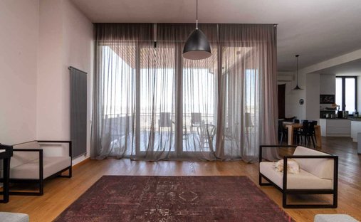 Wohnung in Tiflis, Tbilisi, Georgien 1