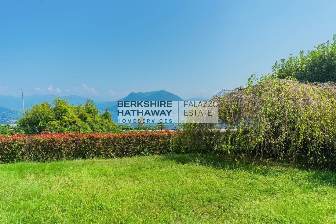Villa in Stresa, Piedmont, Italy 2 - 14756674