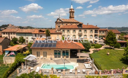 Villa a Govone, Piemonte, Italia 1
