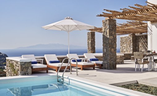 Villa in Ano Mera Community, Aegean, Greece 1
