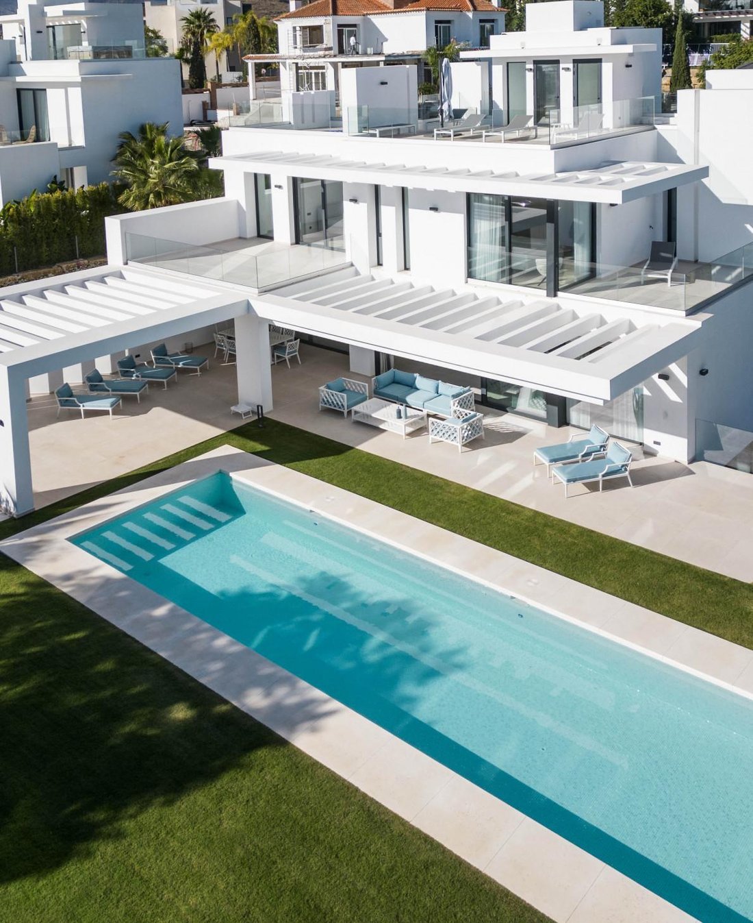 Villa in Benahavis, Andalusia, Spain 1 - 15027992