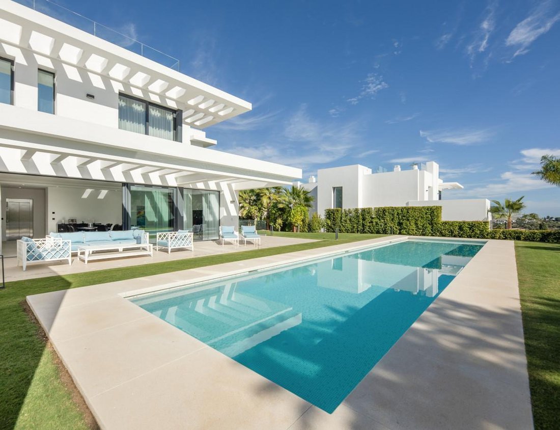 Villa in Benahavis, Andalusia, Spain 2 - 15027992