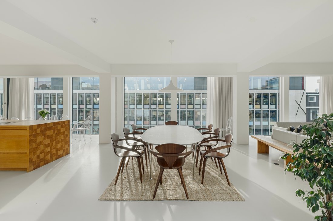 Beautiful Triplex With A Private Roof In London, England, United ...