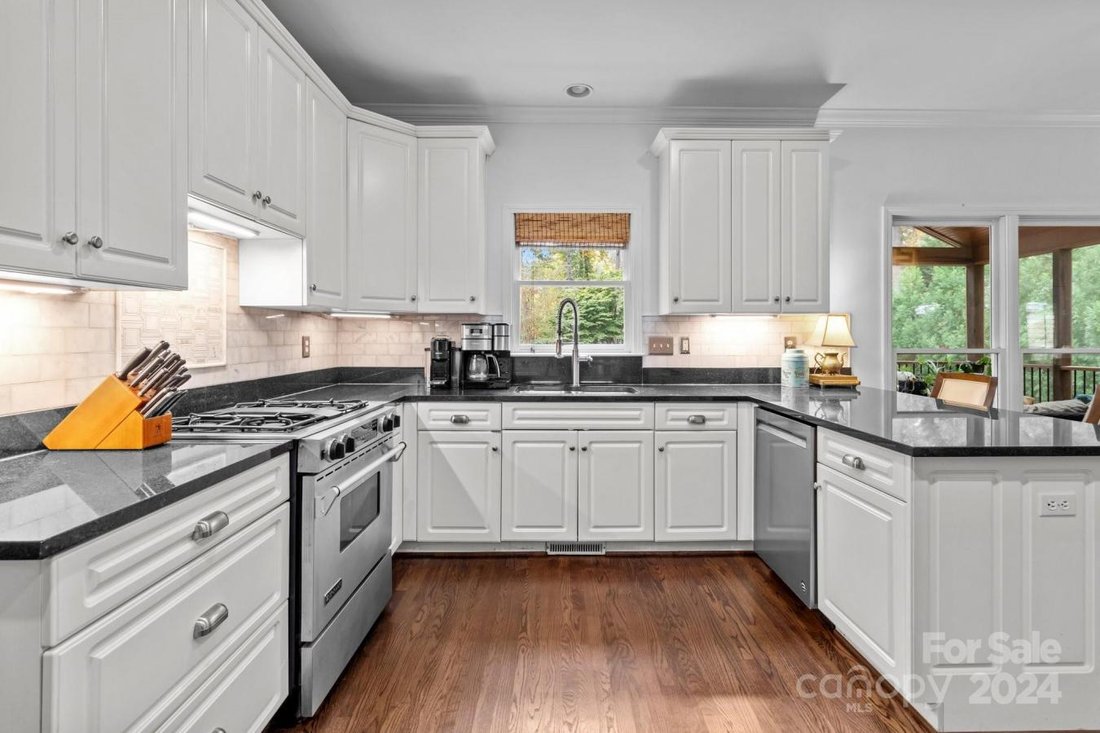 House in Charlotte, North Carolina, United States 3 - 15028045