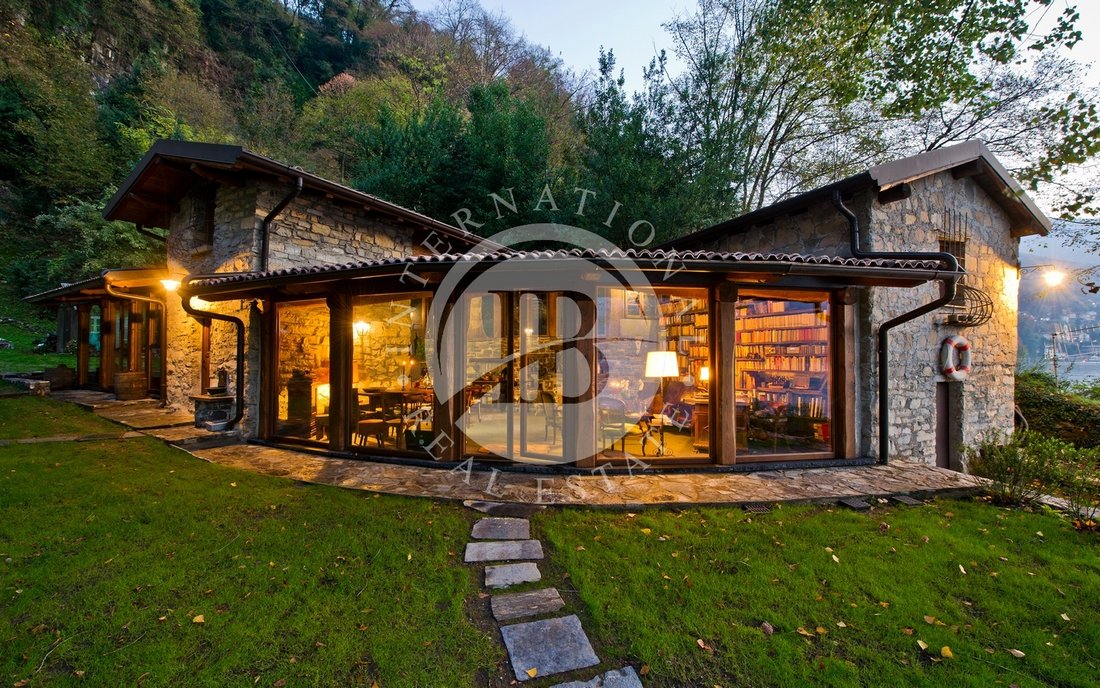 Chalet à Faggeto Lario, Lombardie, Italie 3 - 15028401