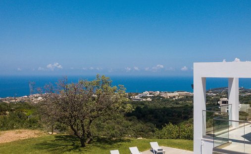 Villa in Crete, Greece 1